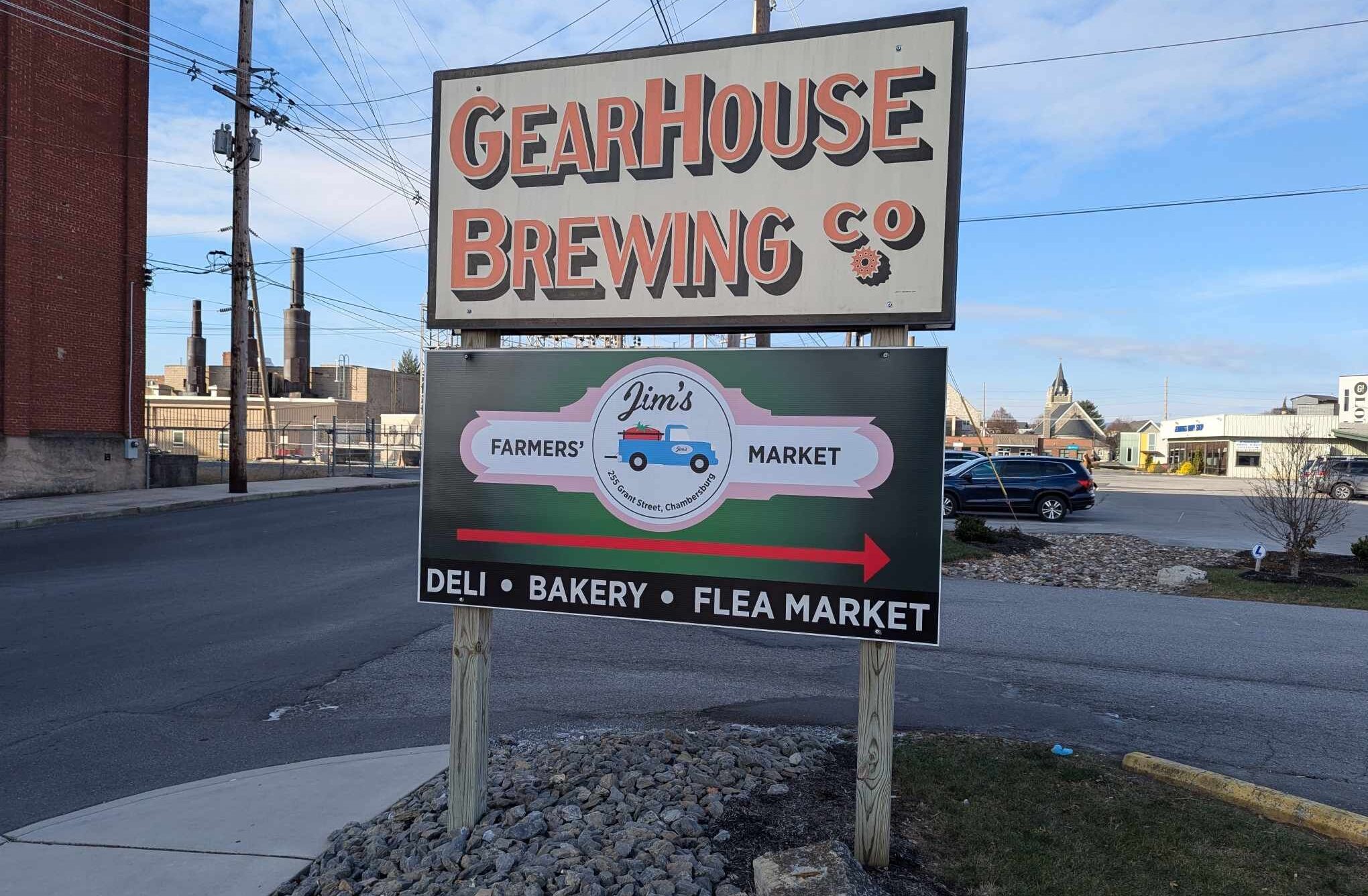 Jim's Farmers Market Sign in Chambersburg